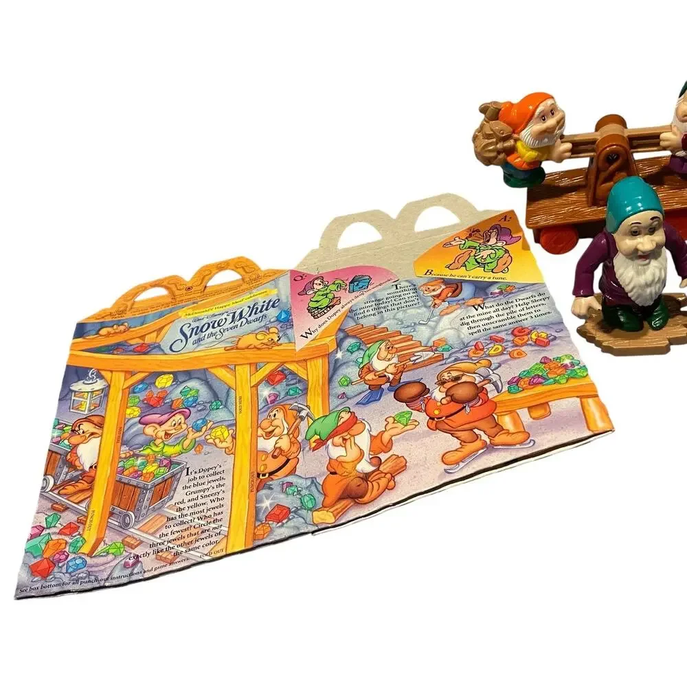 Disney Snow White &7 Dwarves‎ 1993 McDonald’s Happy Meal Toys Full Set And 1 Box